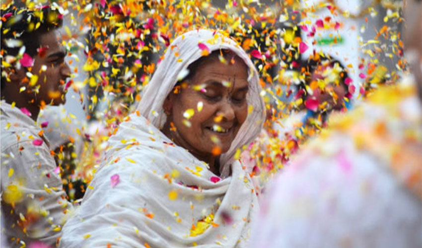 Celebrate Holi for 100 Widow Mothers – Promote Active Ageing