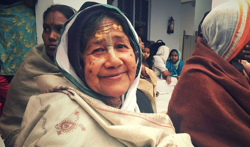 Remember Your Parents and Get Blessings For 100 Widow Mothers